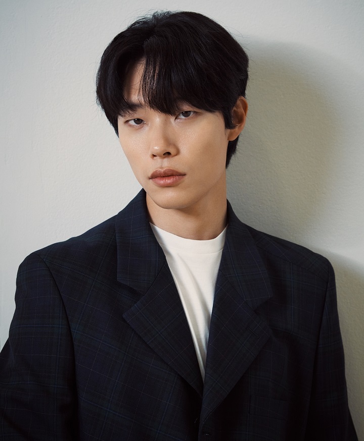류준열 관련 사진