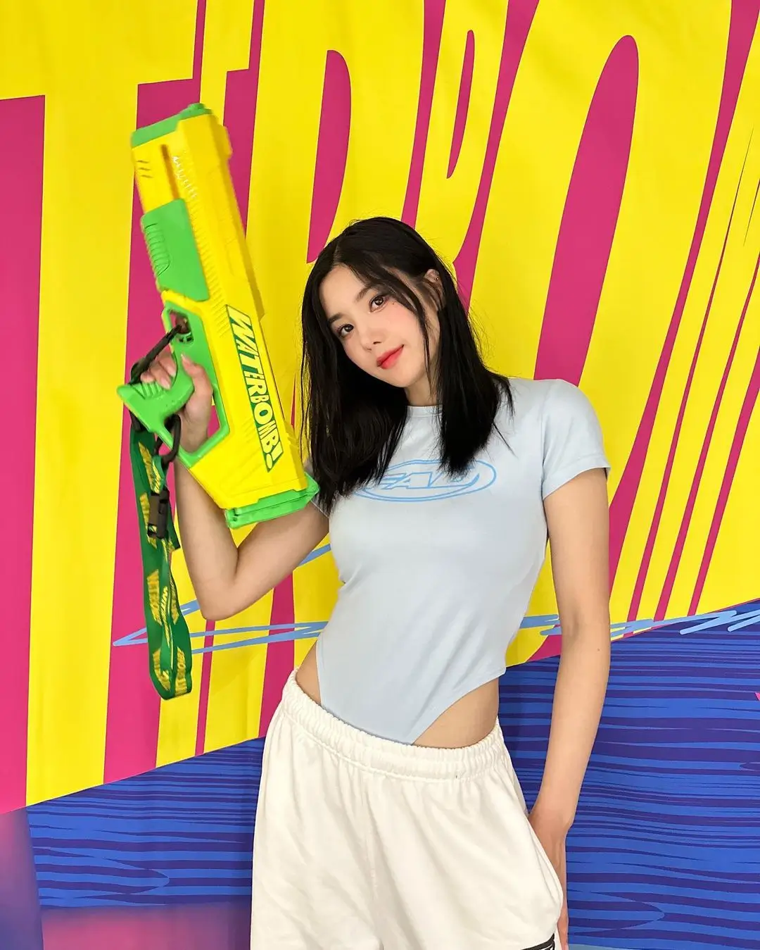 권은비 프로필 워터밤 화보