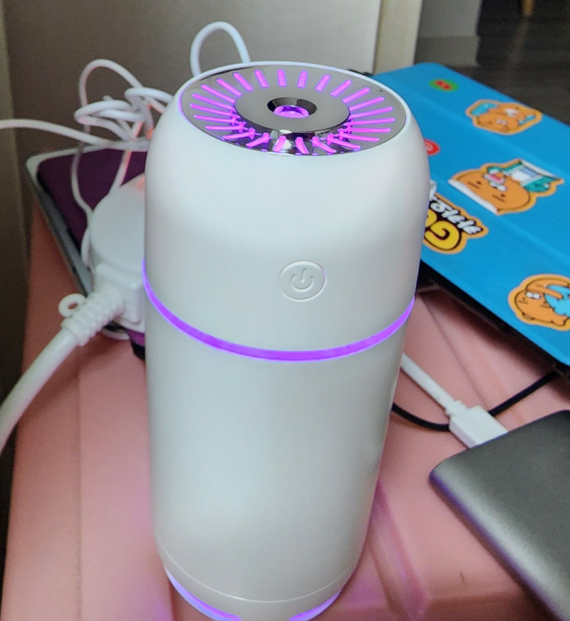 다이소-가습기-LED