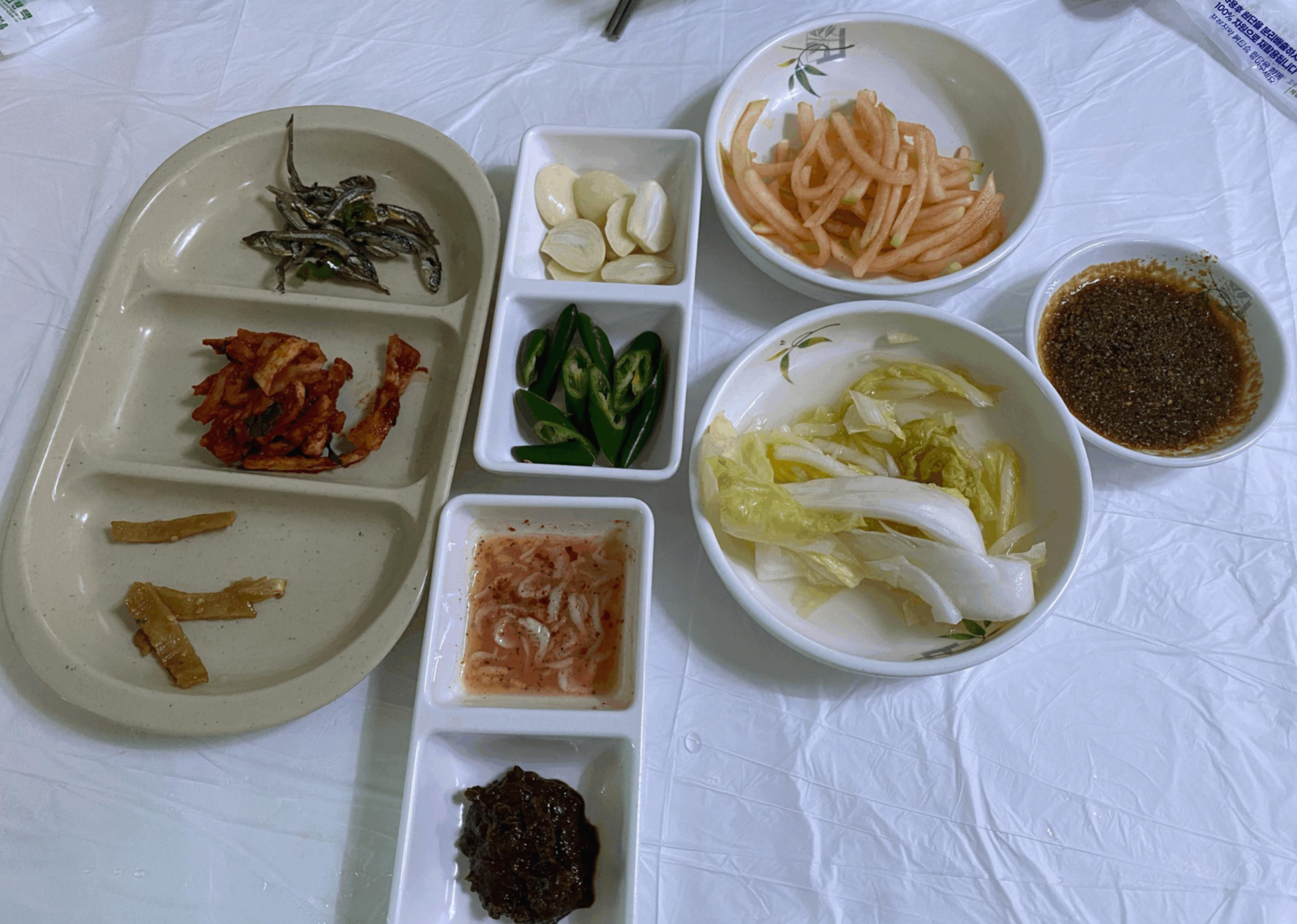 범어리 막국수 밑반찬