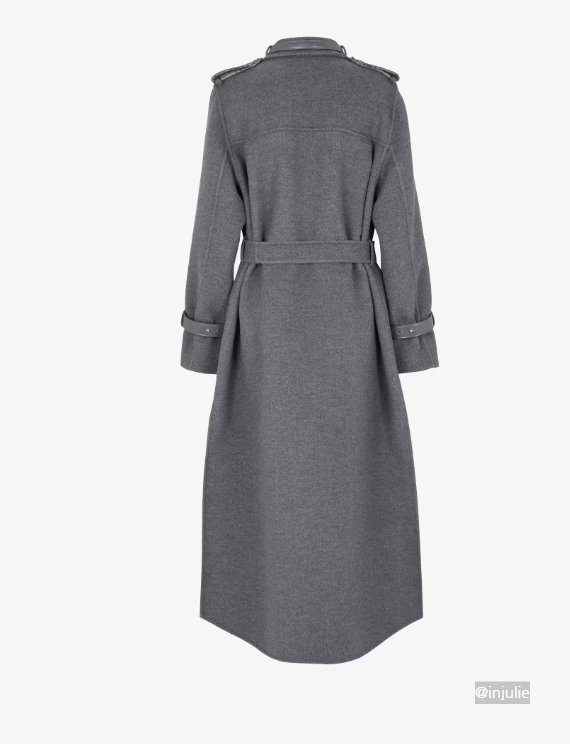 블랙핑크 리사 프레드릭 데이트 펜디 그레이코트