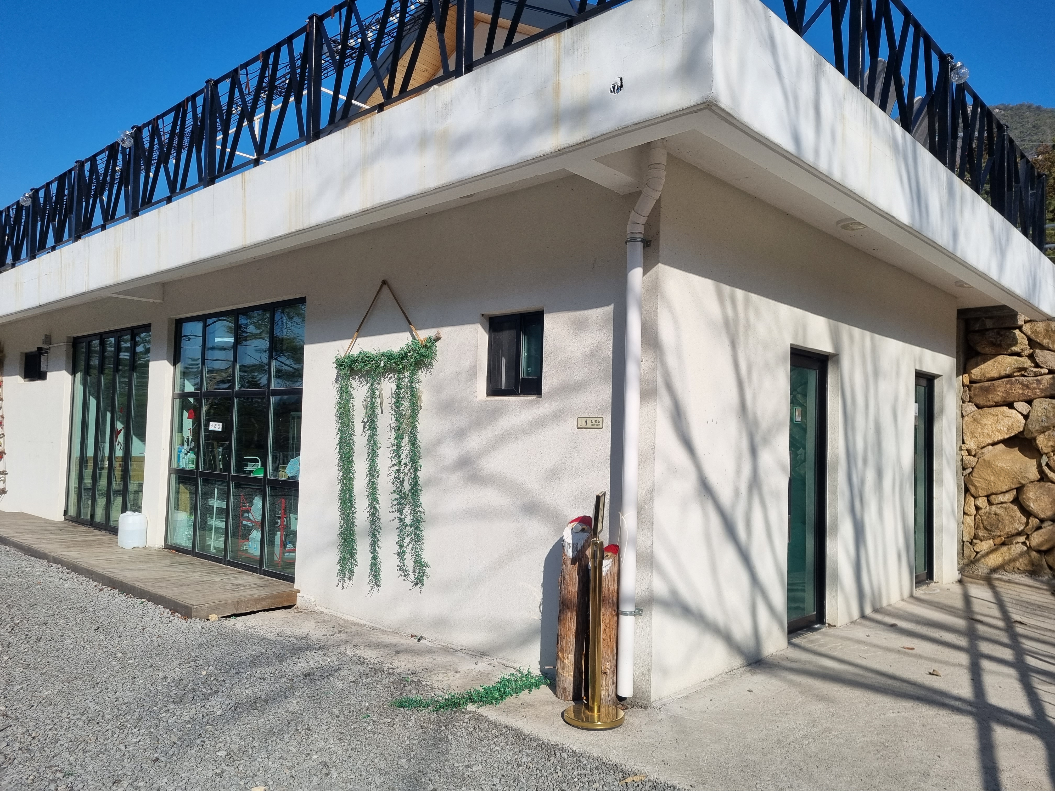 시간과 바깥 캠핑장