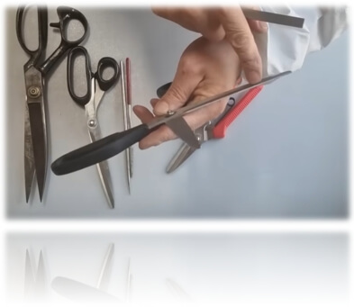 가위 갈아야 하는 부위