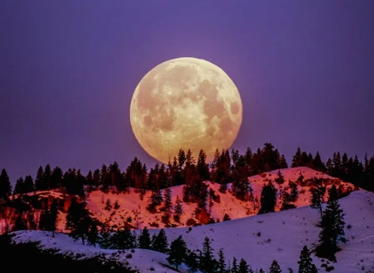 10월 17일 올해 가장 큰 슈퍼문이 뜬다