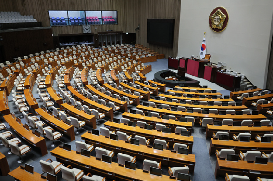 내란재판특별법 국회 통과