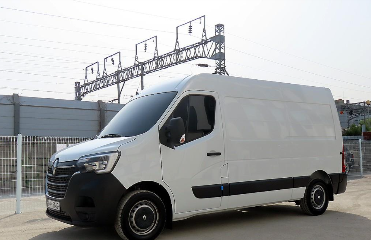 르노 뉴 마스터 사진