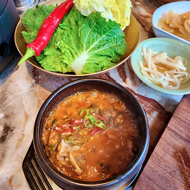 토요일은 밥이좋아 토밥 현주엽 인정 김종민 단골집 양념 돼지갈비, 삼겹살, 제주 돼지고기 메밀향 가득 평양냉면 강남 삼성동 맛집 추천 토밥좋아 방송정보