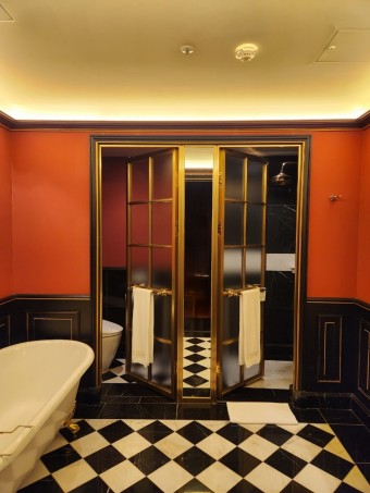 레스케이프 호텔