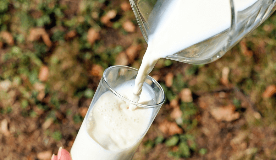 입병 빨리 낫는 법으로 치통이 심할 때 차가운 우유 한잔이 도움이 된다