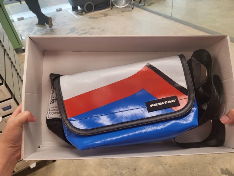 프라이탁 하와이파이브오 본품 1