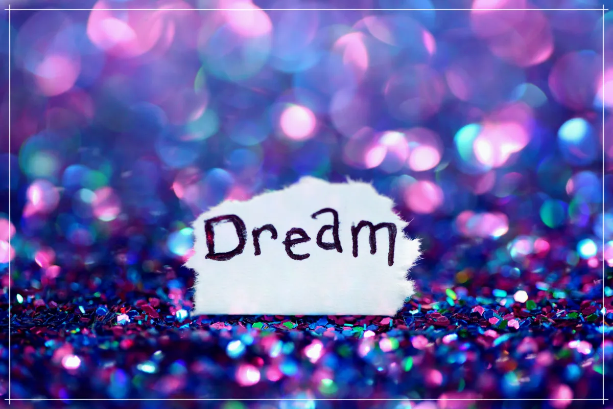 dream-꿈-파란배경-글씨