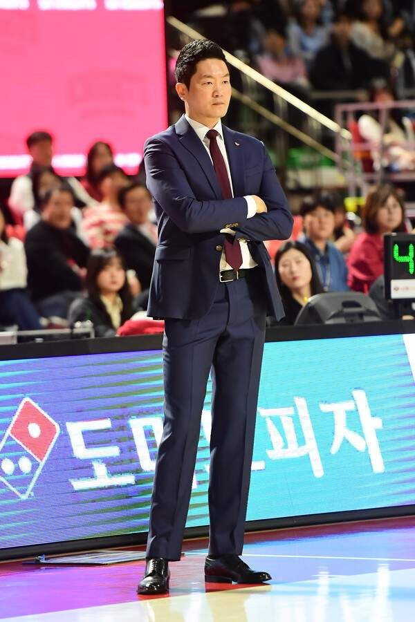 전희철 감독 '고의 패배 의혹' 제재금 징계... 프로농구 뒤흔든 SK 불성실 경기 논란 총정리