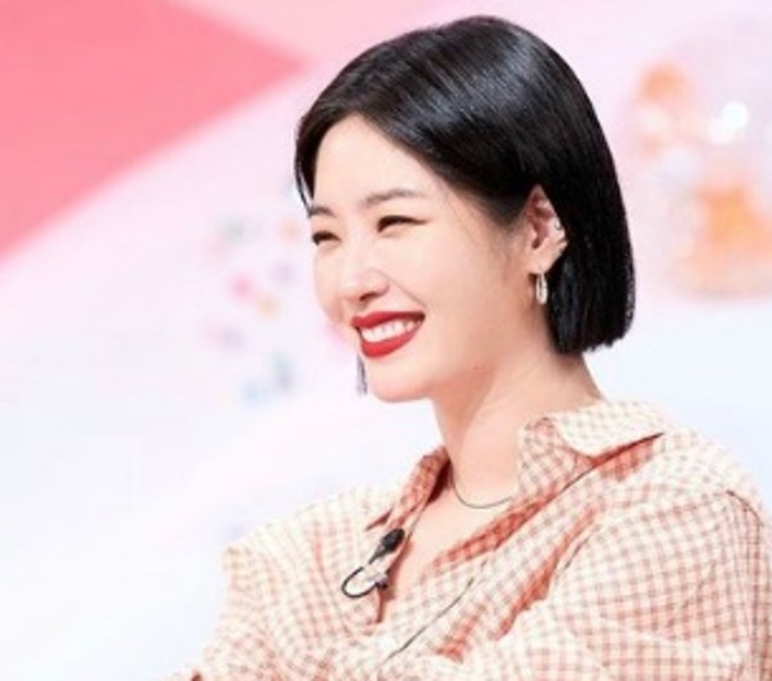김새롬 나이