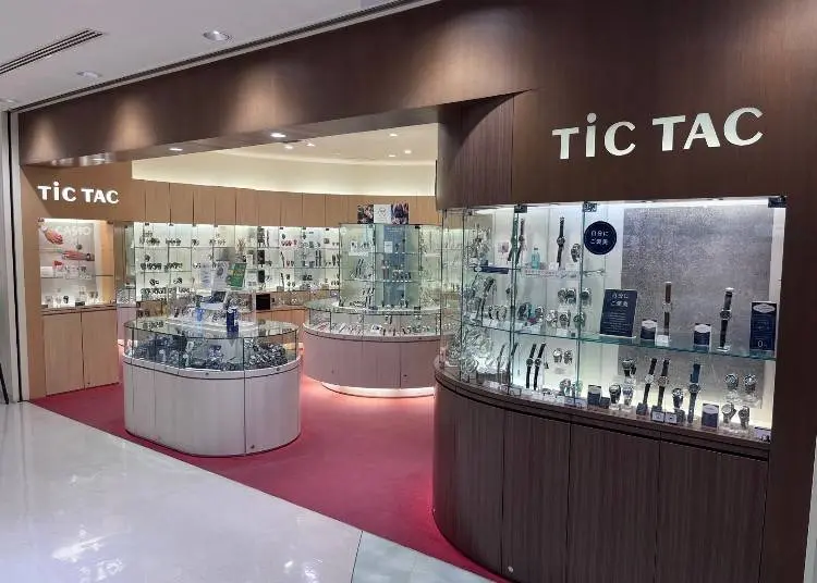 디자인에도 중점을 둔 시계 전문 매장 ‘TiCTAC 난바 파크스점'과 'TiCTAC 그란프론트 오사카점’
