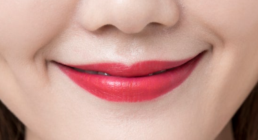 옷에 묻은 립스틱 지우기