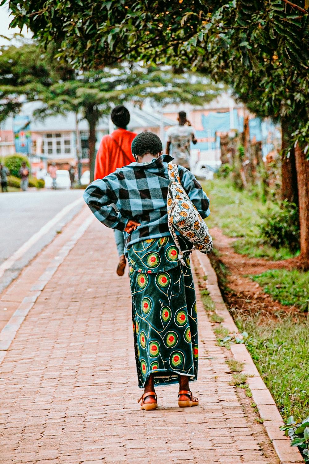 척추 분리증의 원인 및 증상