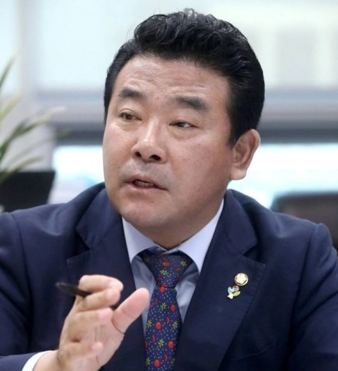 박정 재산 프로필