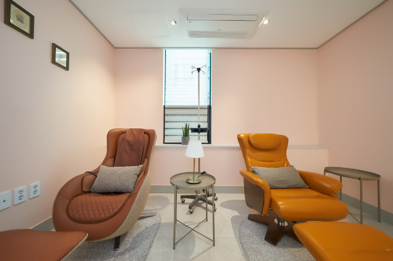 서초역 피부과 유명한 곳 전문의 병원 추천 모공 레이저 잘하는 곳 TOP 5