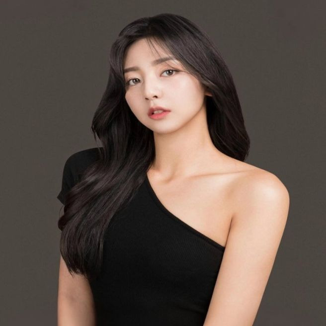목나경 치어리더 프로필 총정리|나이·키·몸매··롯데 팀장·골때녀 데뷔골·대만 진출·인스타그램
