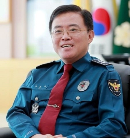 경찰시절 진교훈 후보