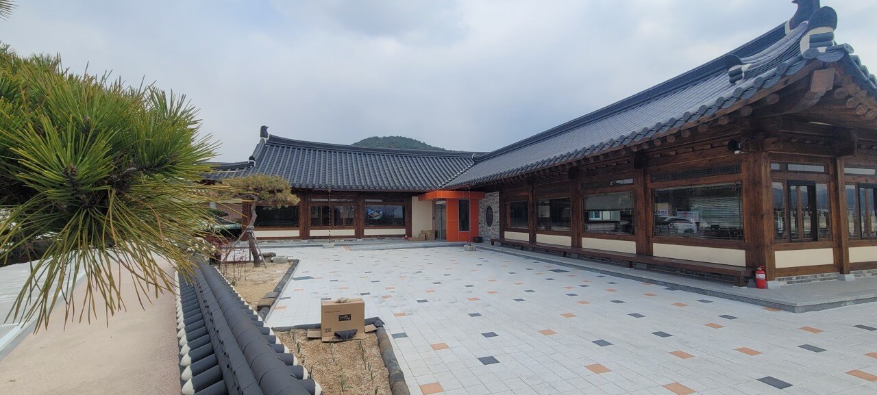 생방송투데이 3785회 우리 동네 홍(보)반장이 간다 APEC 성공 개최를 위해 홍반장이 간다, APEC 공식 숙소 소노캄 경주, APEC 2025 지정 음식점 고도벌한정식, APEC 회의 장소 경주화백컨벤션센터 (HICO)