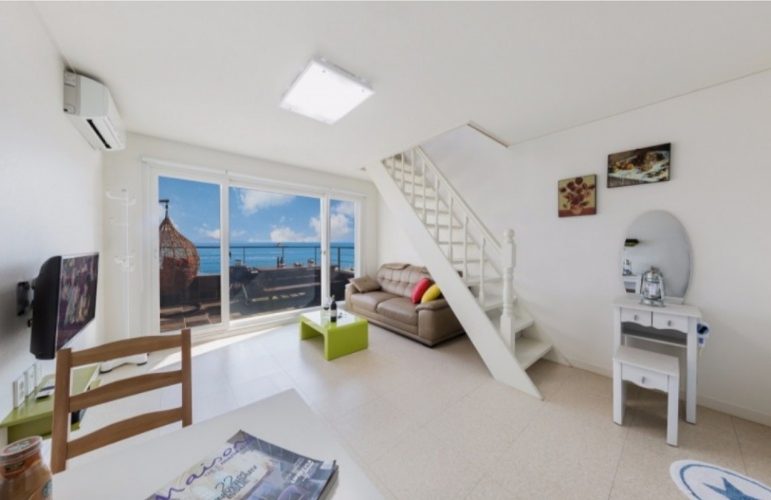 거제 더끌림 403호