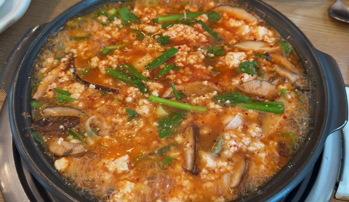 강릉 정은숙초당순두부 얼큰 순두부전골 생생정보 기다려야제맛 대표메뉴