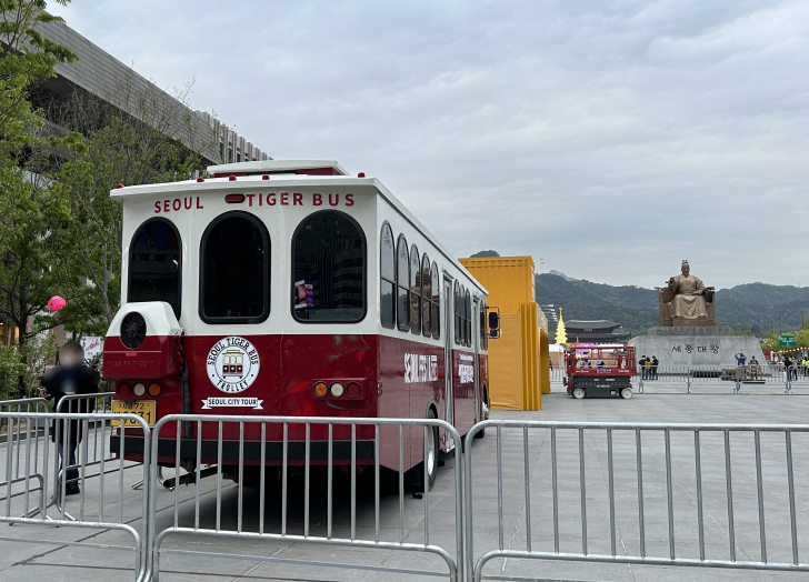 광화문광장-서울-기차-모형