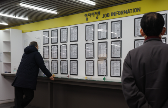 은퇴 후 중장년 재취업, 어디서부터 어떻게 시작해야 할까