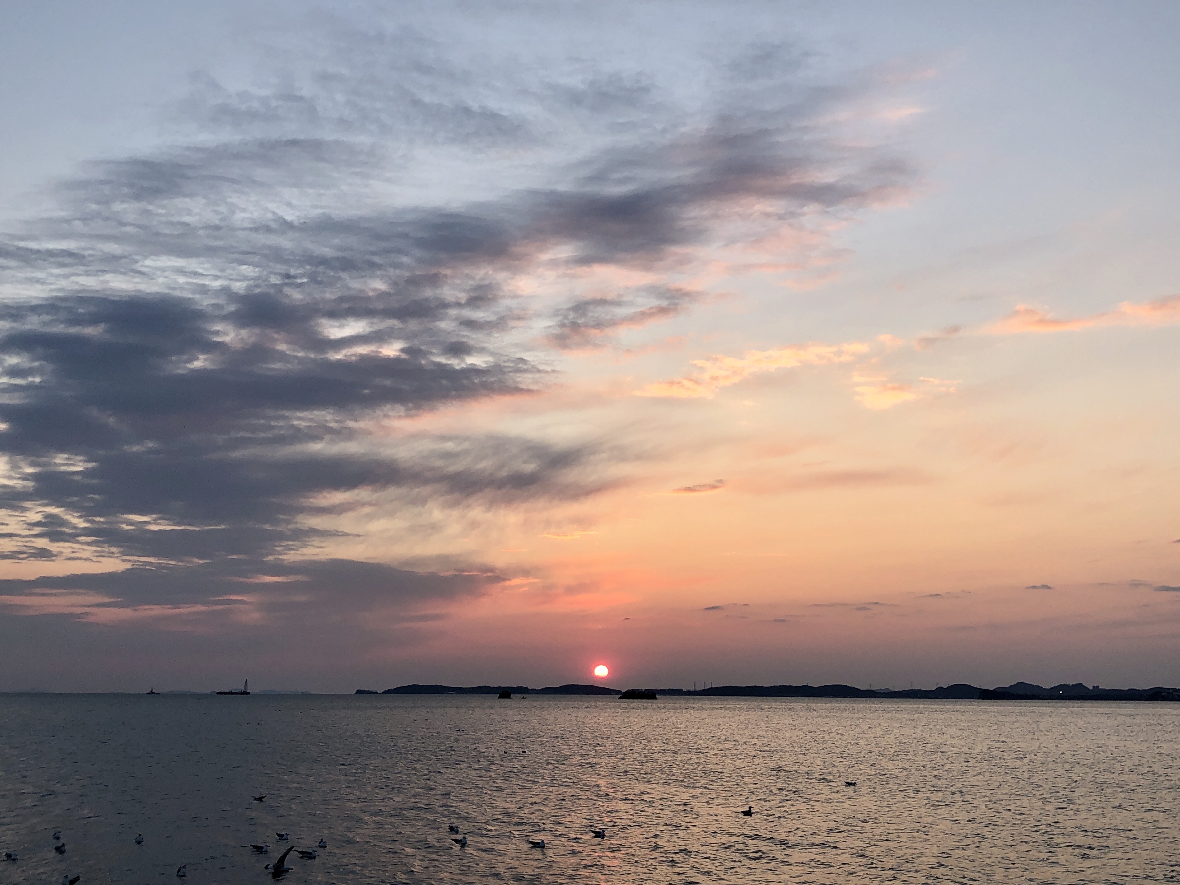 아름다운 서해바다의 일몰