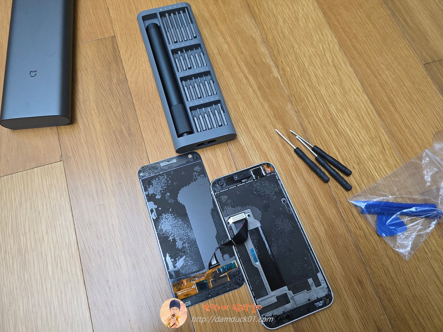 구글 픽셀 배터리 교체 실패