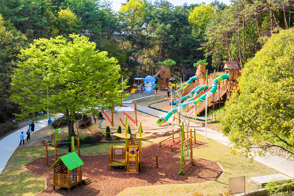 가족쉼터 (하모놀이숲)