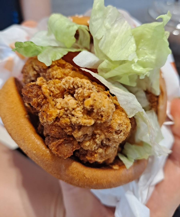 도톰한 치킨 듬뿍