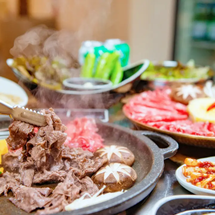 비주얼 심쿵 4계절 내내 피는 한우눈꽃전골 추천 식당 경남 김해 맛집