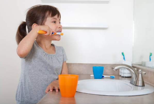 아침 루틴 : 아침밥을 먹고 나면, 양치질을 하는 거야!