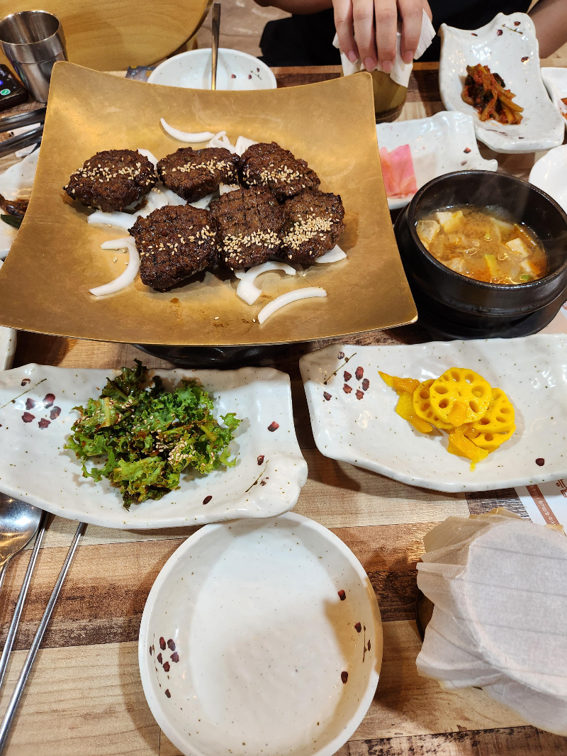 담양 죽녹원 갈비창고 떡갈비