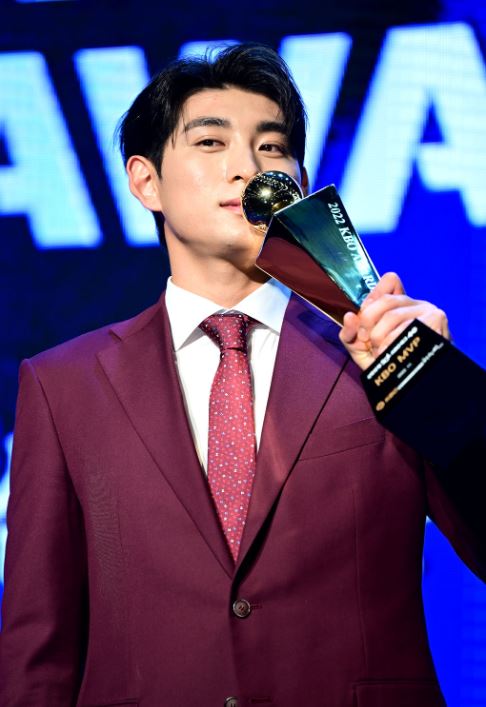 키움 히어로즈 이정후 7년차 연봉 신기록