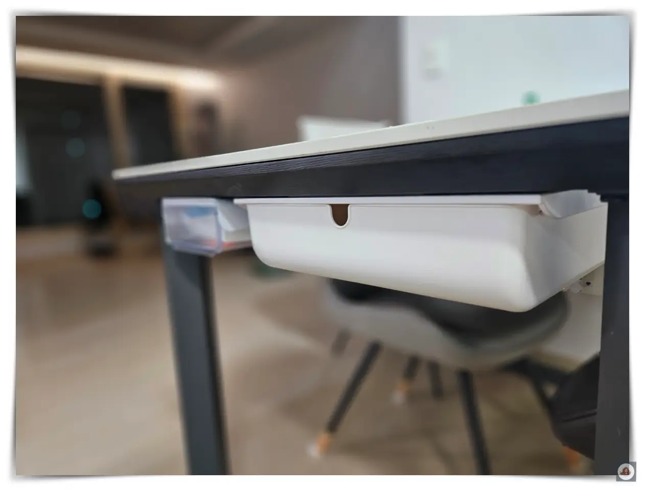 식탁-아래-서랍-정리