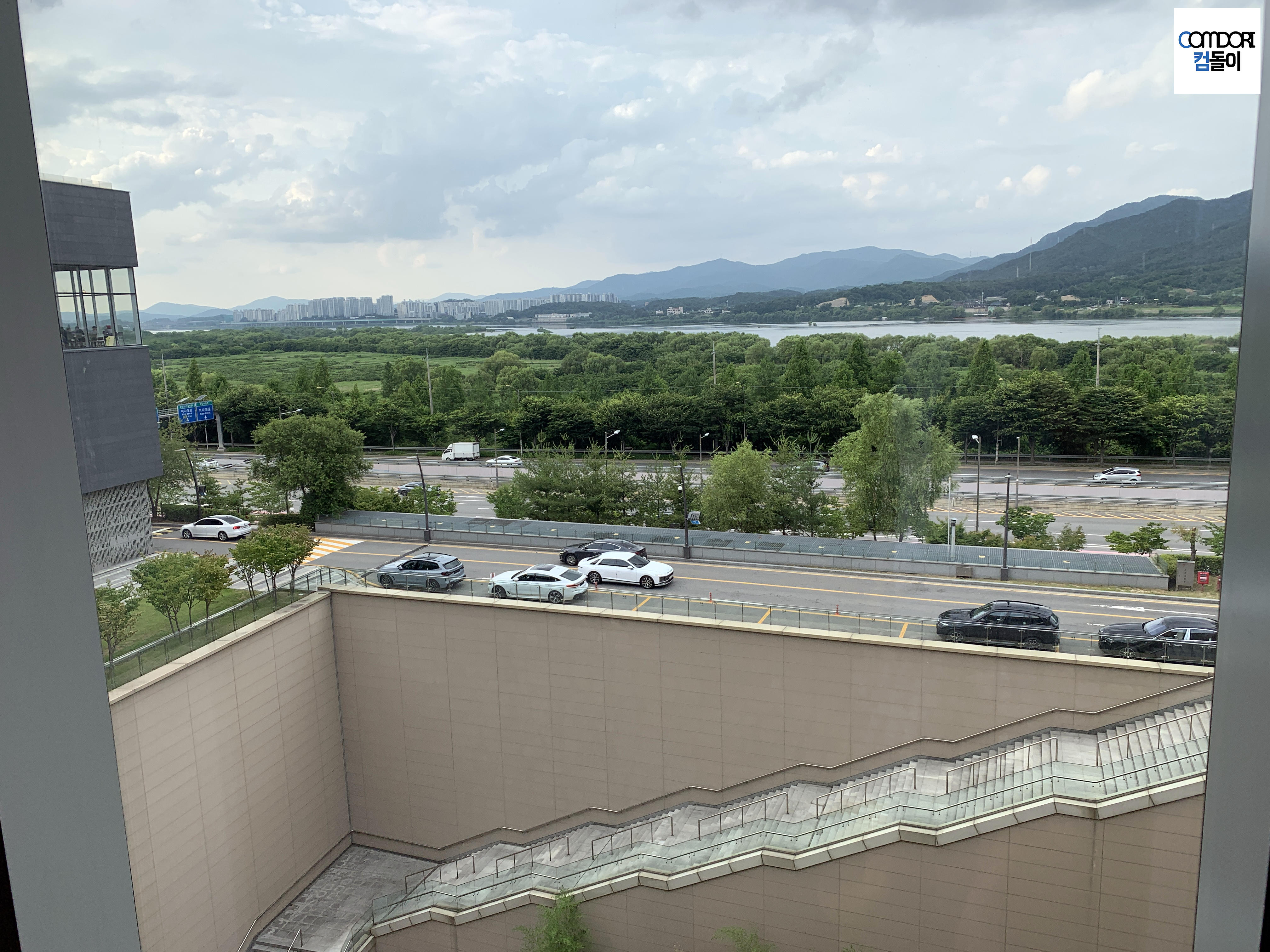 릴렉스룸 Relax Room