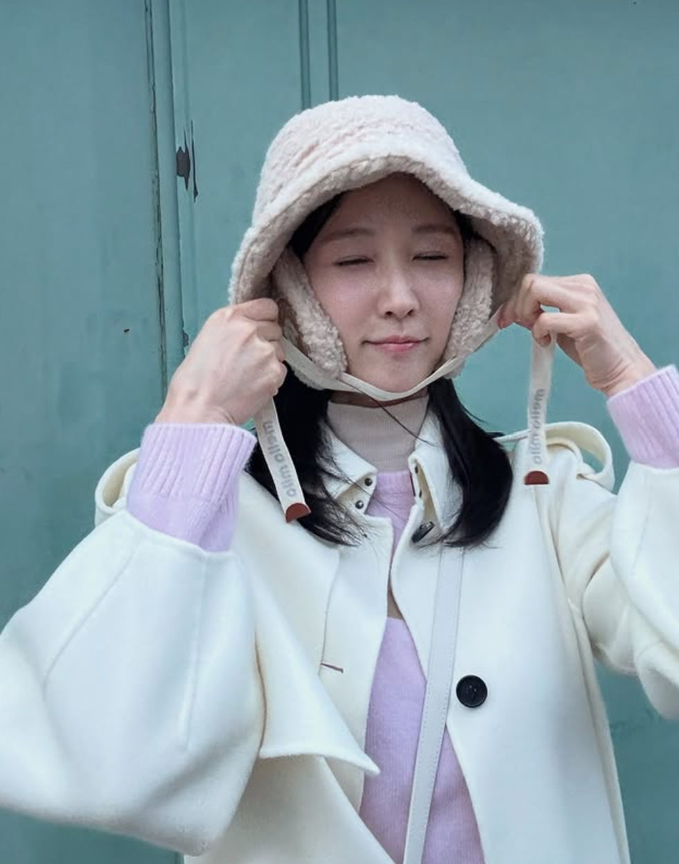 이수경 와인 가격과 아파트, 솔로라서에서 공개된 그녀의 반전 일상