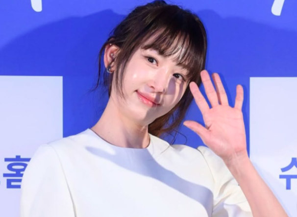 배우 강예원 아버지