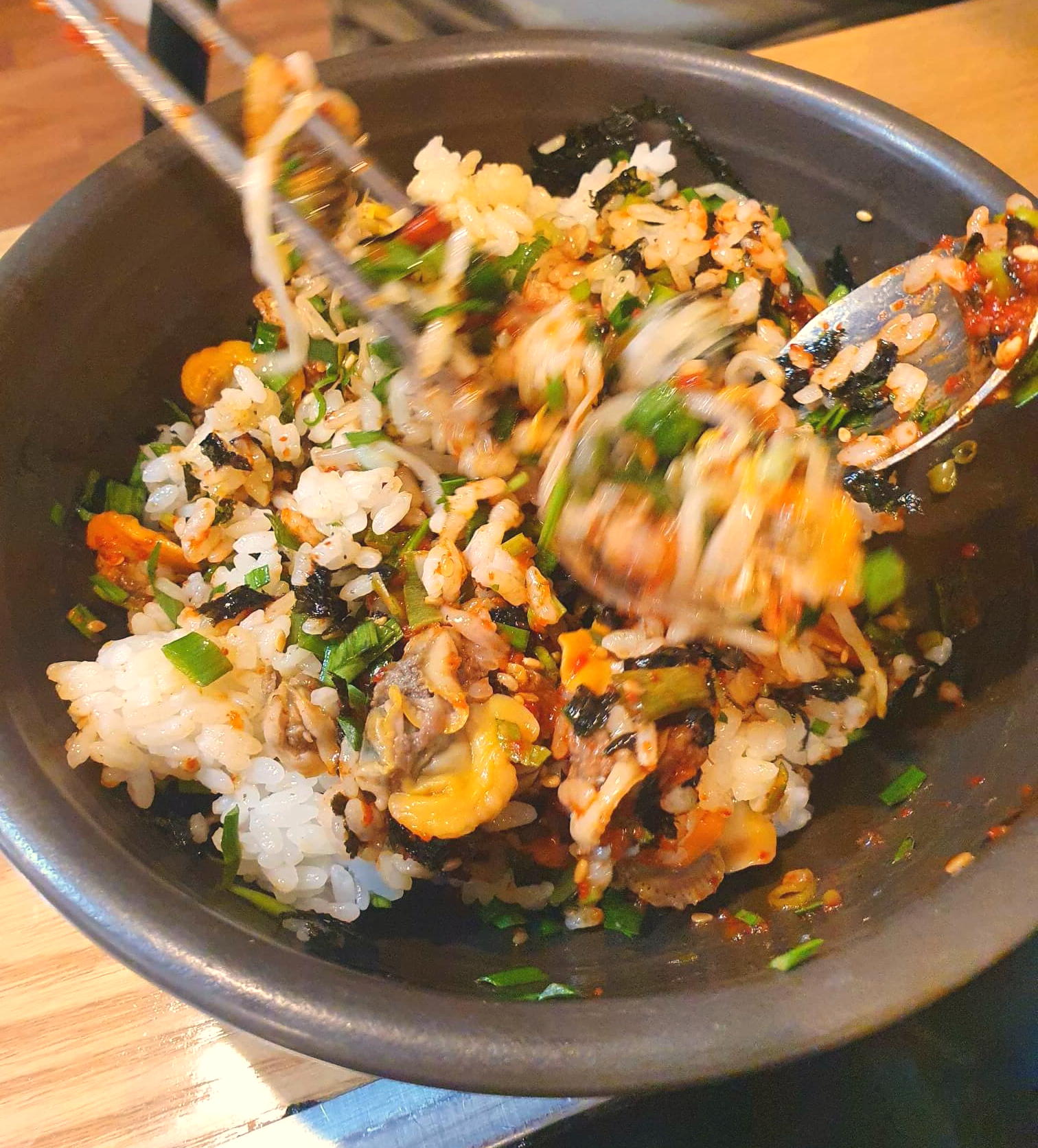 꼬막 비빔밥 비벼 먹기1