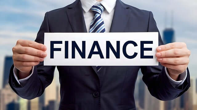 통화 정책이란? 한은 기준금리 인하가 주가에 주는 영향