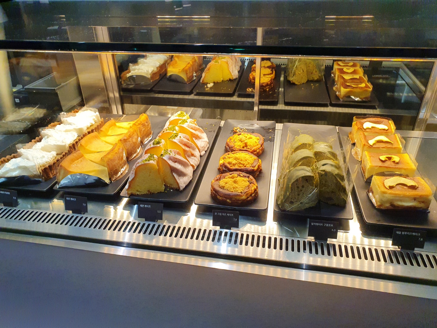 빈브라더스_하남스타필드_디저트_케이크