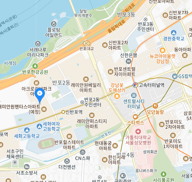 반포동 래미안 원펜타스 입지환경&amp;#44; 출처 : 네이버 지도
