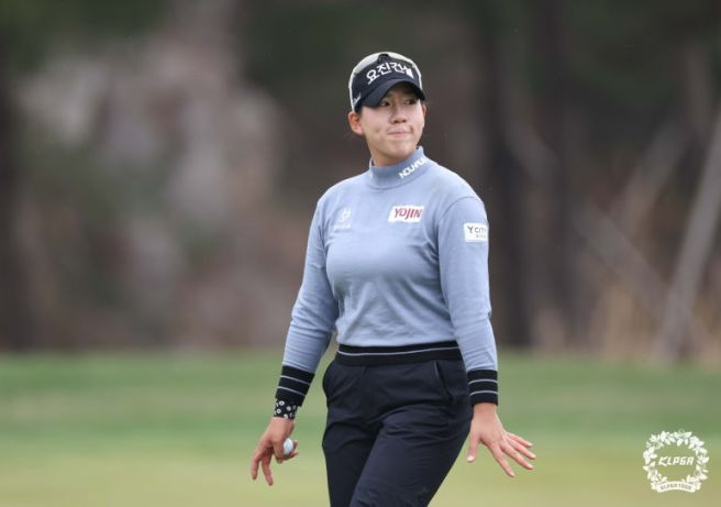 홍지원 프로 나이 프로필 학력 우승상금 총정리: 메이저 퀸의 '러닝 효과'와 가야 CC 공략법 2026 KLPGA