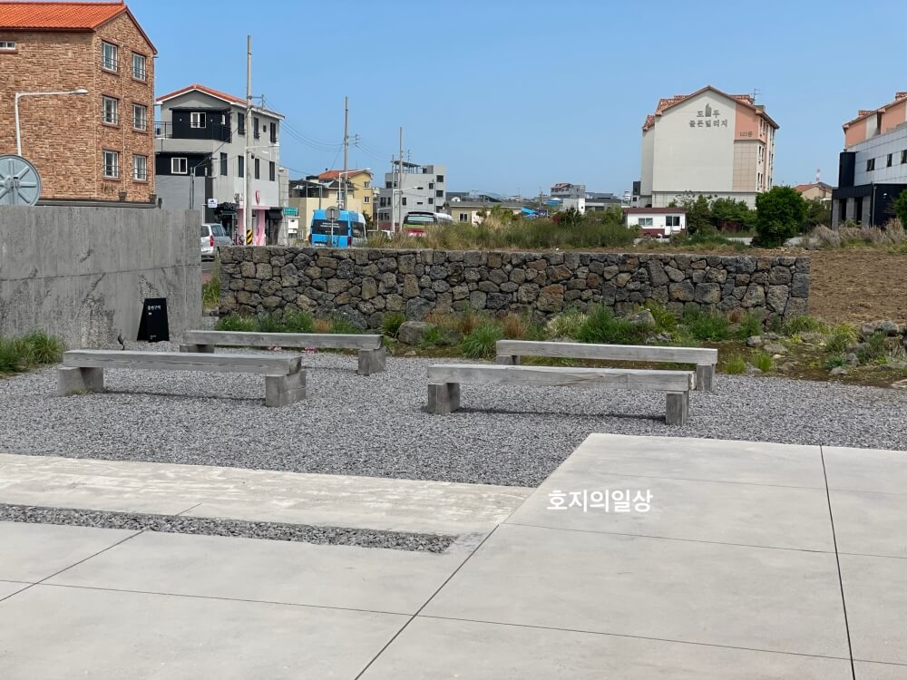 제주 카페,진정성 종점 - 흡연구역