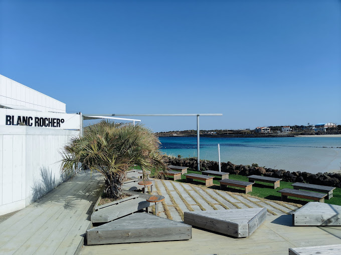 제주 우도 카페 '블랑로쉐'