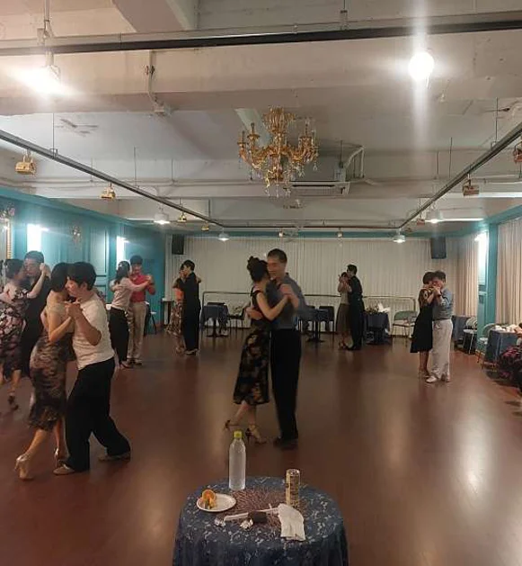 탱고스튜디오엘알마