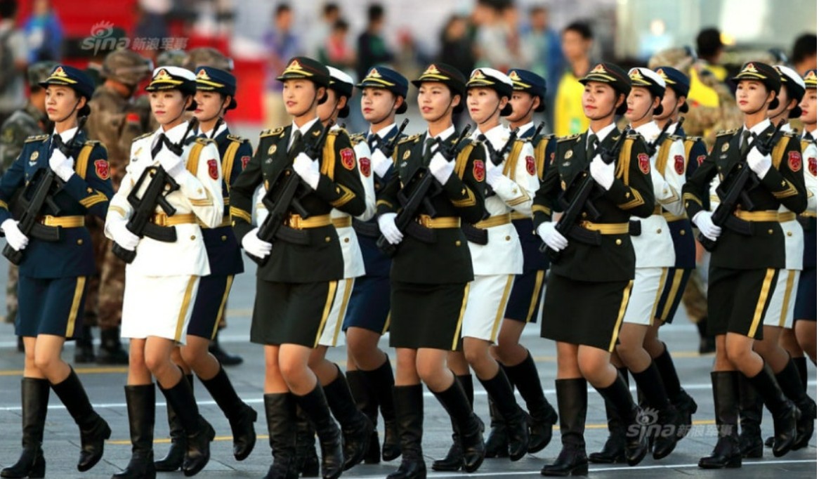 중국 열병식 여군